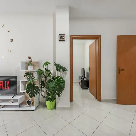 公寓 Brand New Apartment- Great Location Seafront With Pool Access Durrës