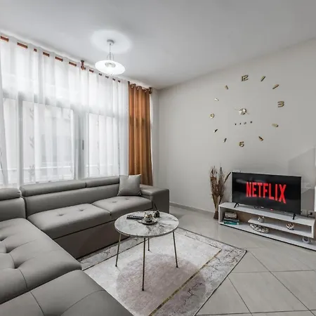 アパート Brand New Apartment- Great Location Seafront With Pool Access *